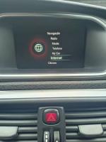 volvo-v40-cross-country-2015-diesel-1560cc