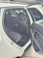 volvo-v40-cross-country-2015-diesel-1560cc