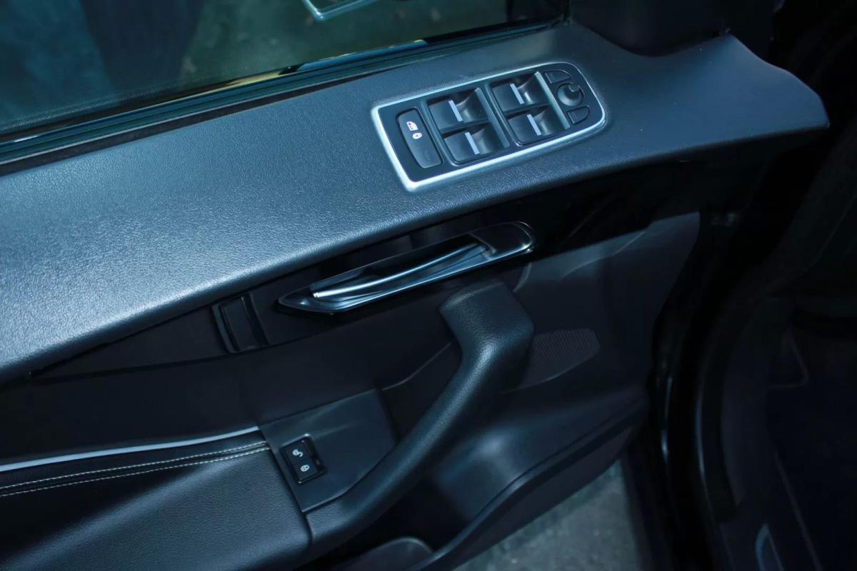 jaguar-f-pace-2016-diesel-1999cc