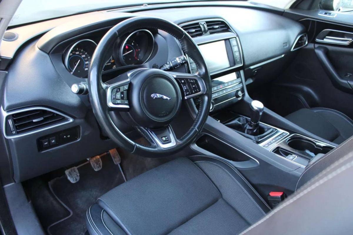 jaguar-f-pace-2016-diesel-1999cc