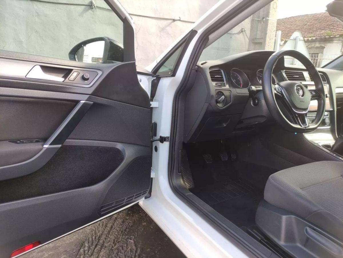 volkswagen-golf-2018-gasolina-999cc