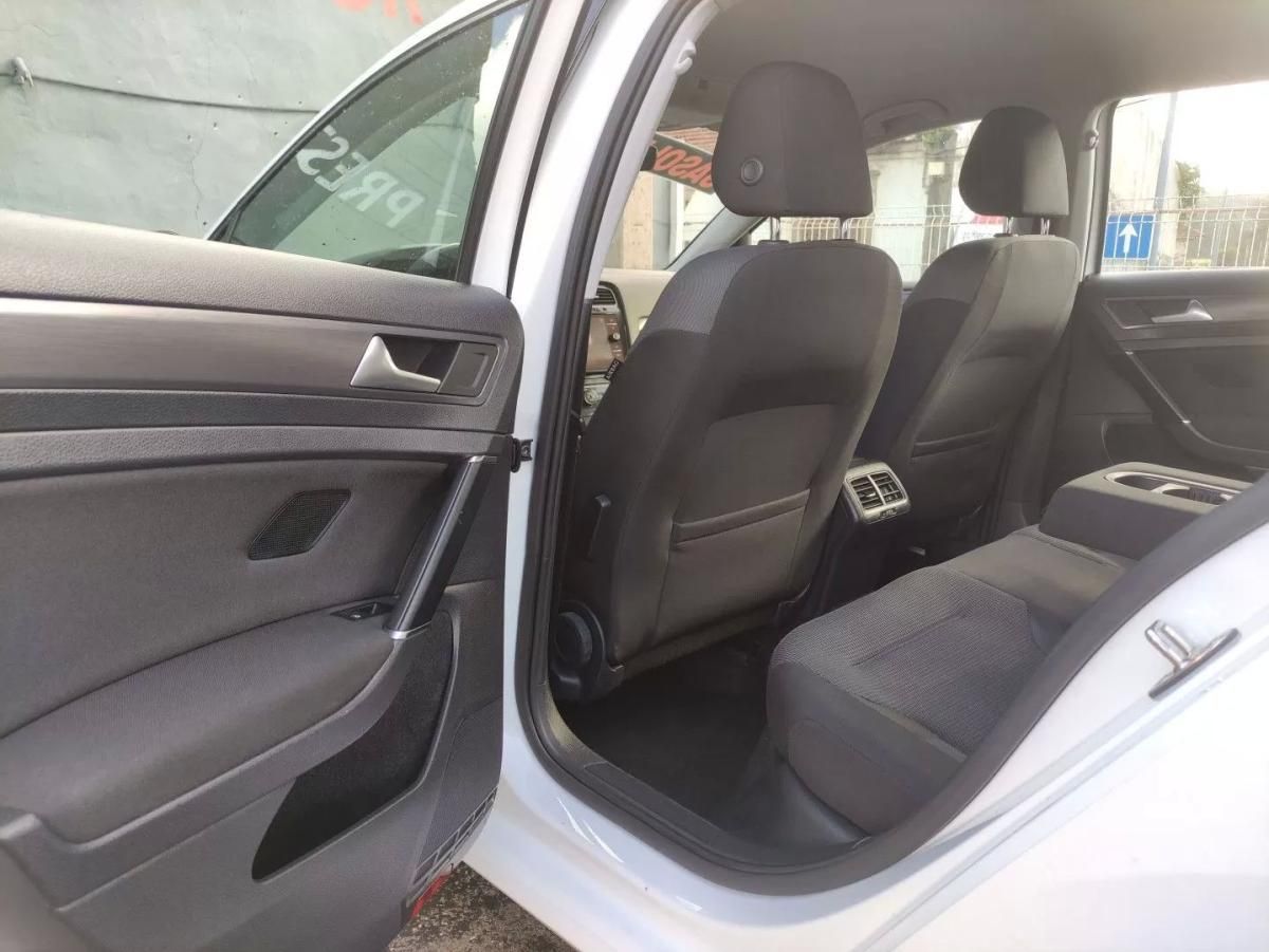 volkswagen-golf-2018-gasolina-999cc