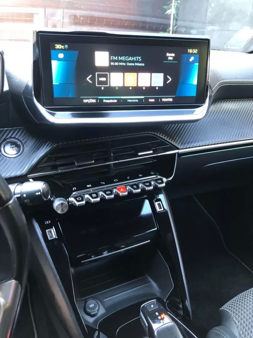 peugeot-208-2020-eletrico-0cc