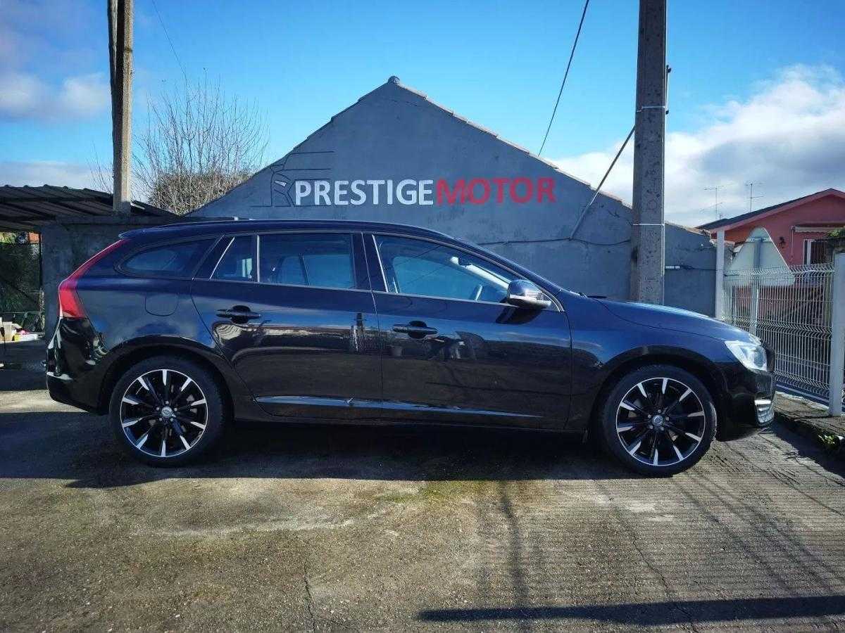 volvo-v60-2014-diesel-1560cc
