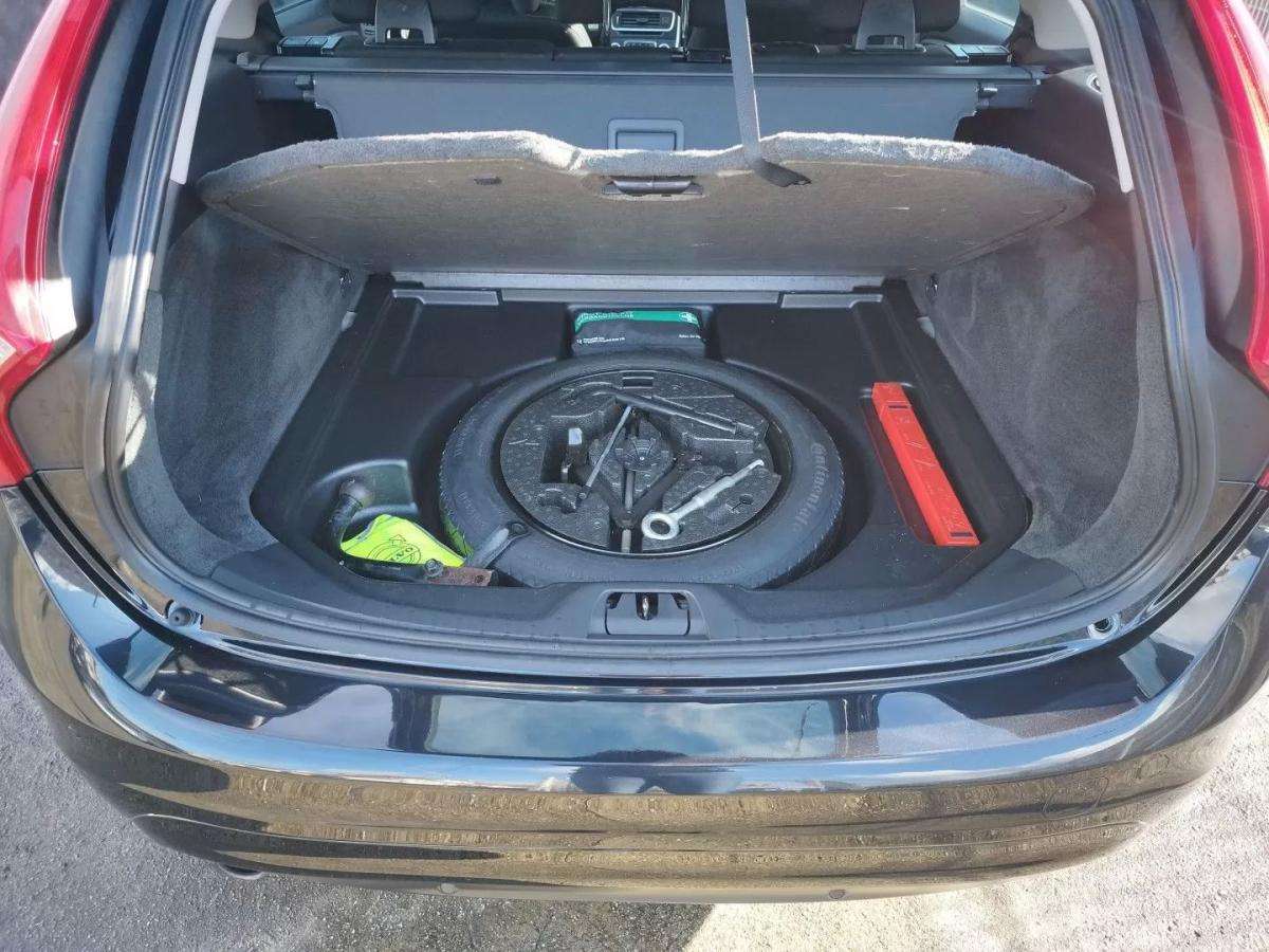 volvo-v60-2014-diesel-1560cc