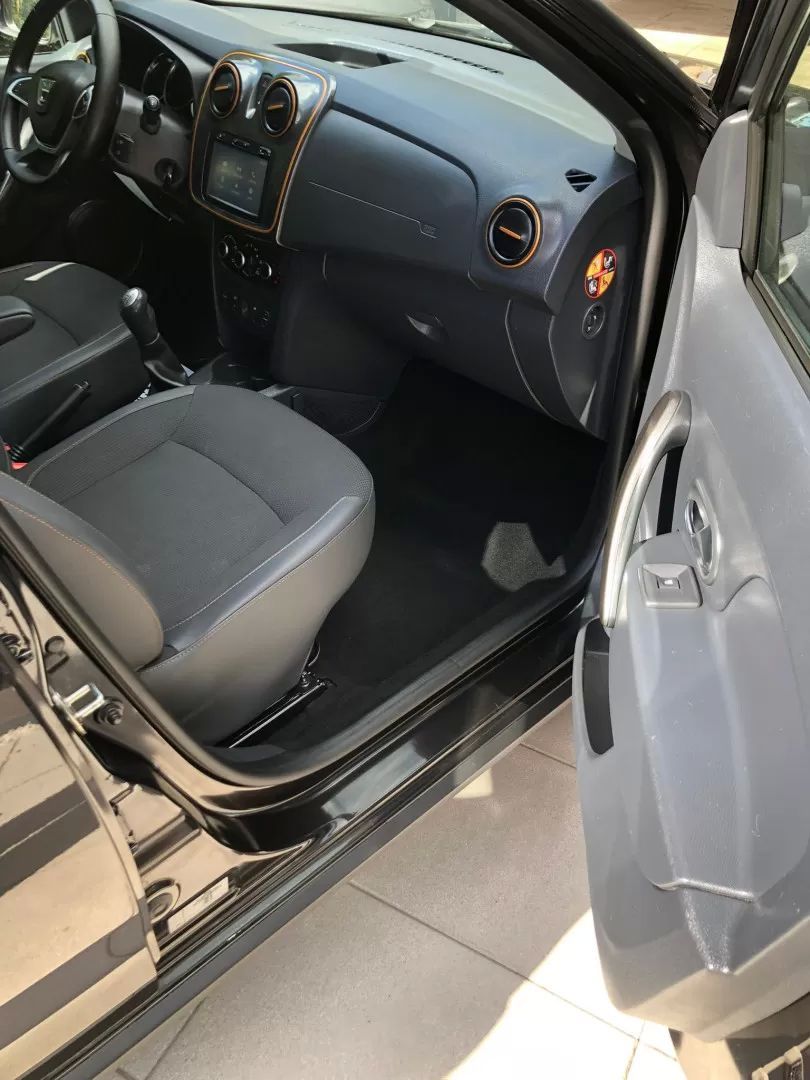 dacia-sandero-2018-gasolina-898cc