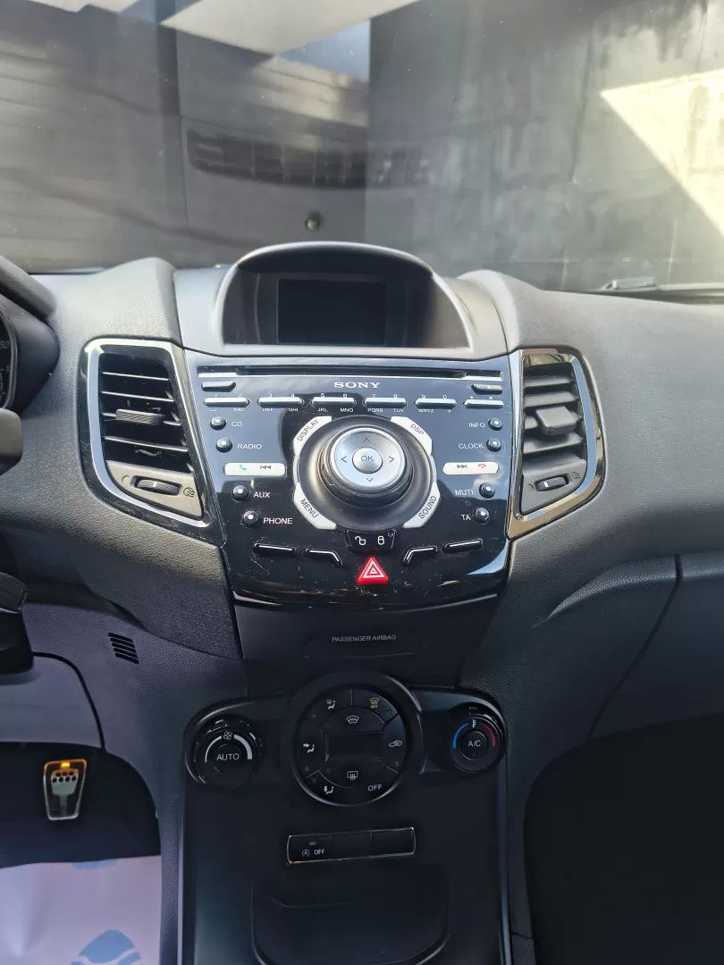 ford-fiesta-2017-gasolina-998cc
