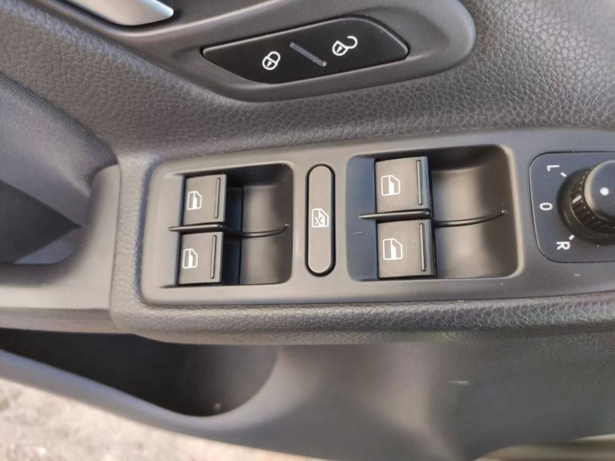 volkswagen-golf-2012-gasolina-1197cc