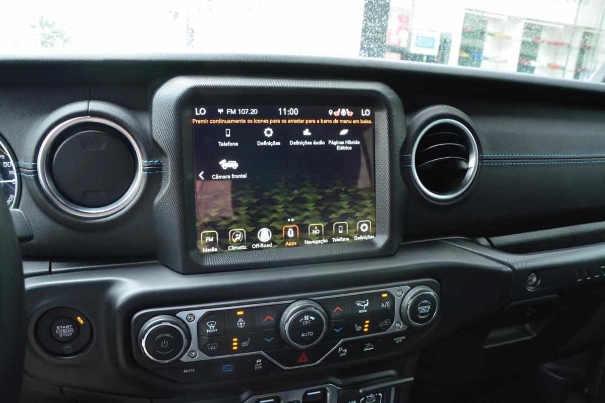 jeep-wrangler-2-0-4xe-2023-gasolina-1995cc