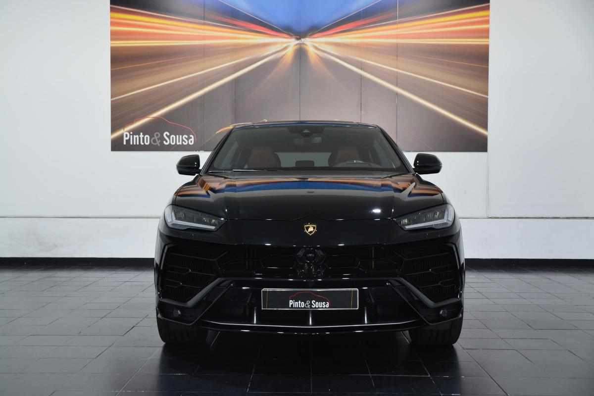 lamborghini-urus-4-0-v8-awd-2020-gasolina-3996cc