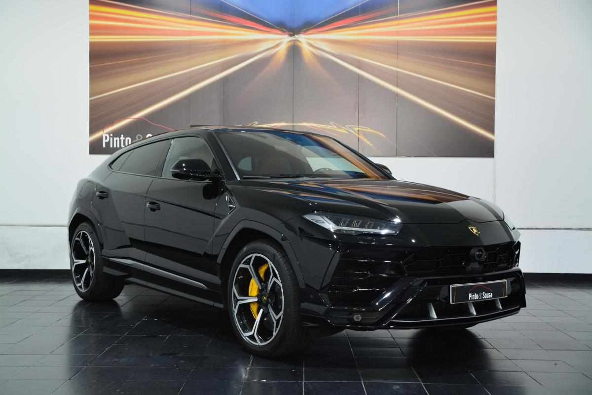 lamborghini-urus-4-0-v8-awd-2020-gasolina-3996cc