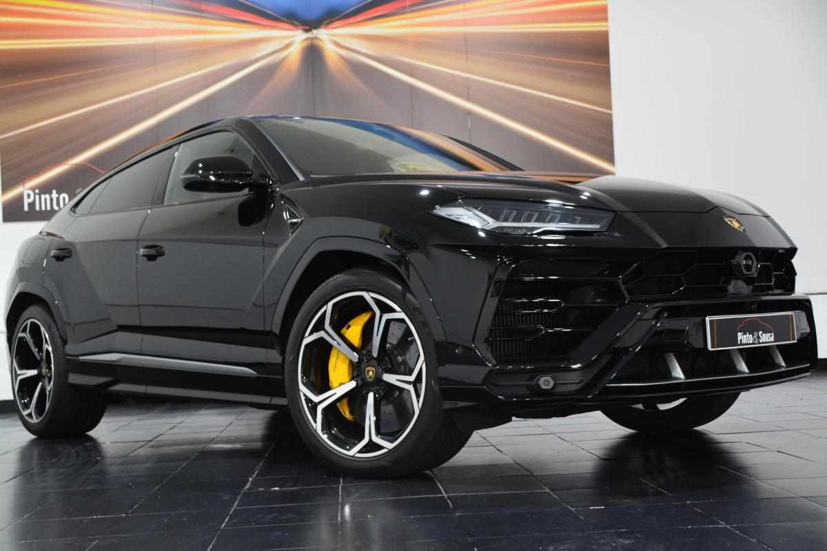 lamborghini-urus-4-0-v8-awd-2020-gasolina-3996cc