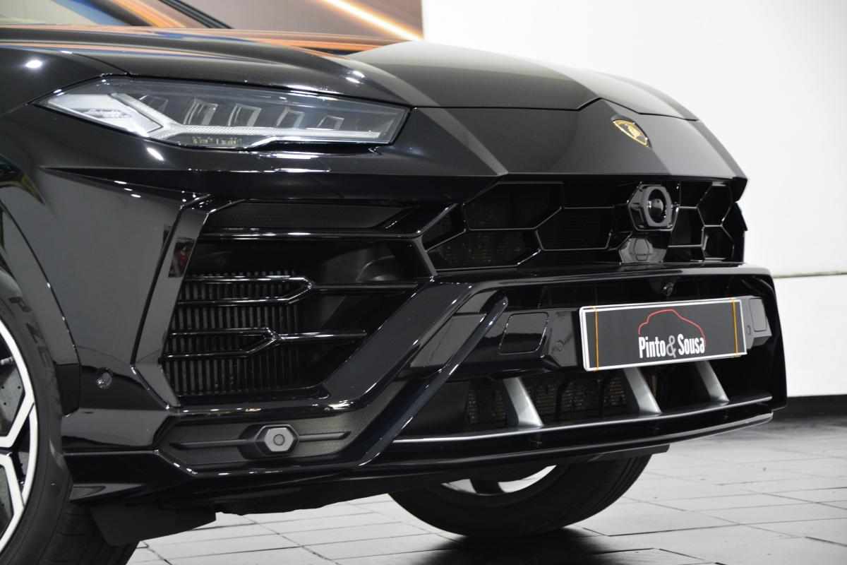 lamborghini-urus-4-0-v8-awd-2020-gasolina-3996cc