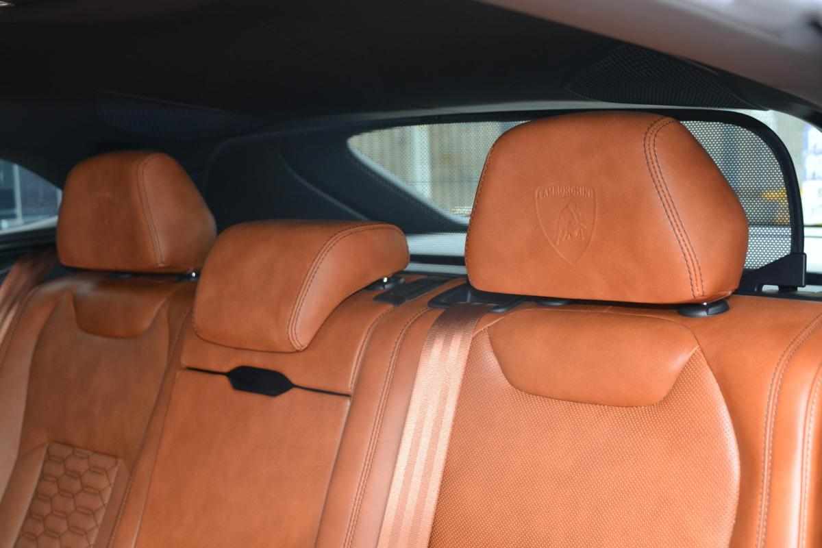 lamborghini-urus-4-0-v8-awd-2020-gasolina-3996cc