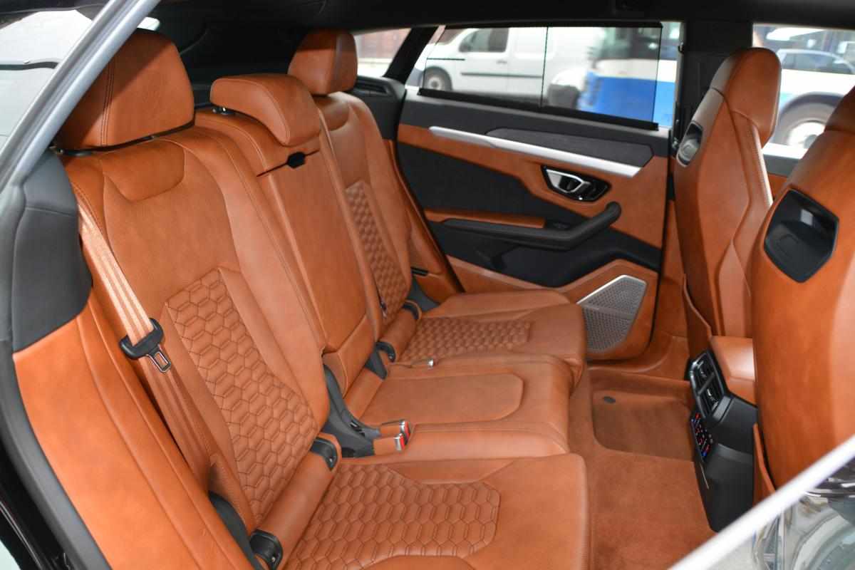 lamborghini-urus-4-0-v8-awd-2020-gasolina-3996cc