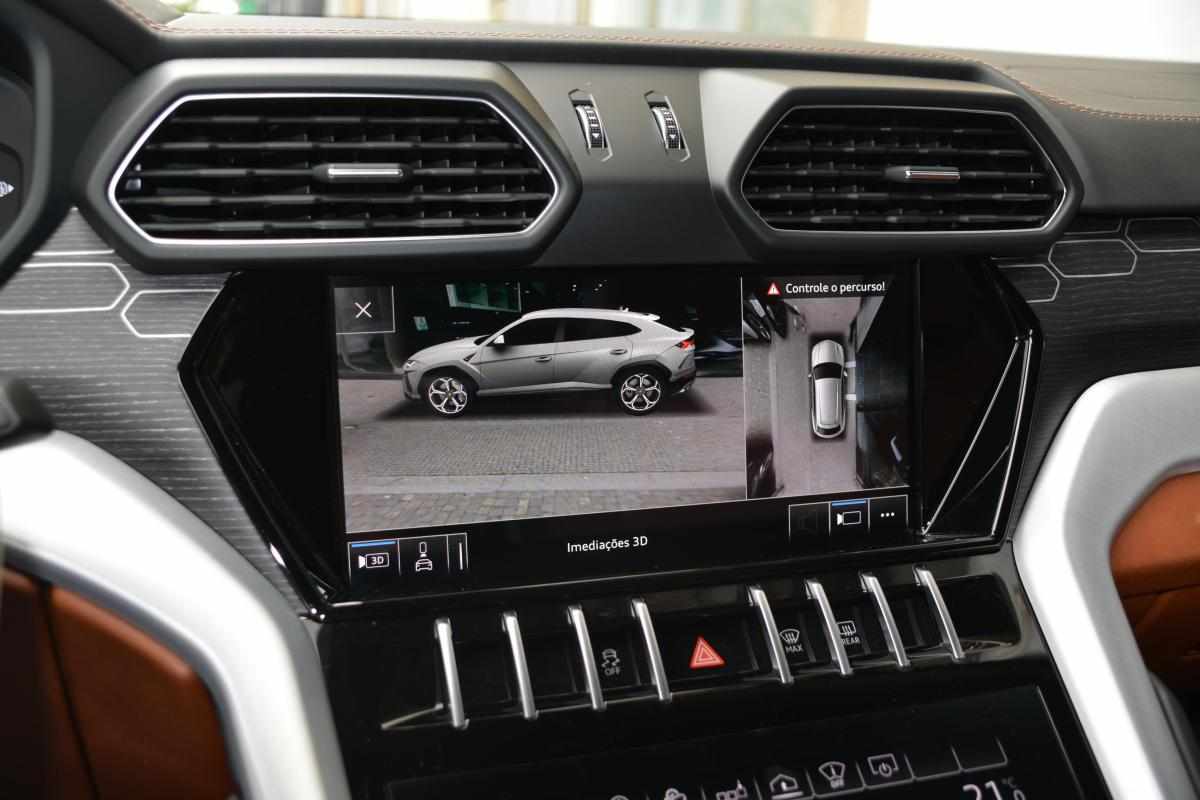 lamborghini-urus-4-0-v8-awd-2020-gasolina-3996cc
