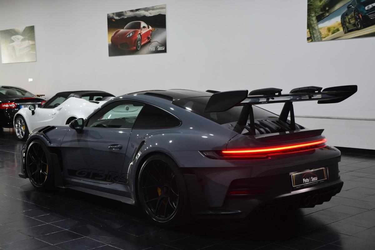porsche-911-4-0-rs-2025-gasolina-3996cc