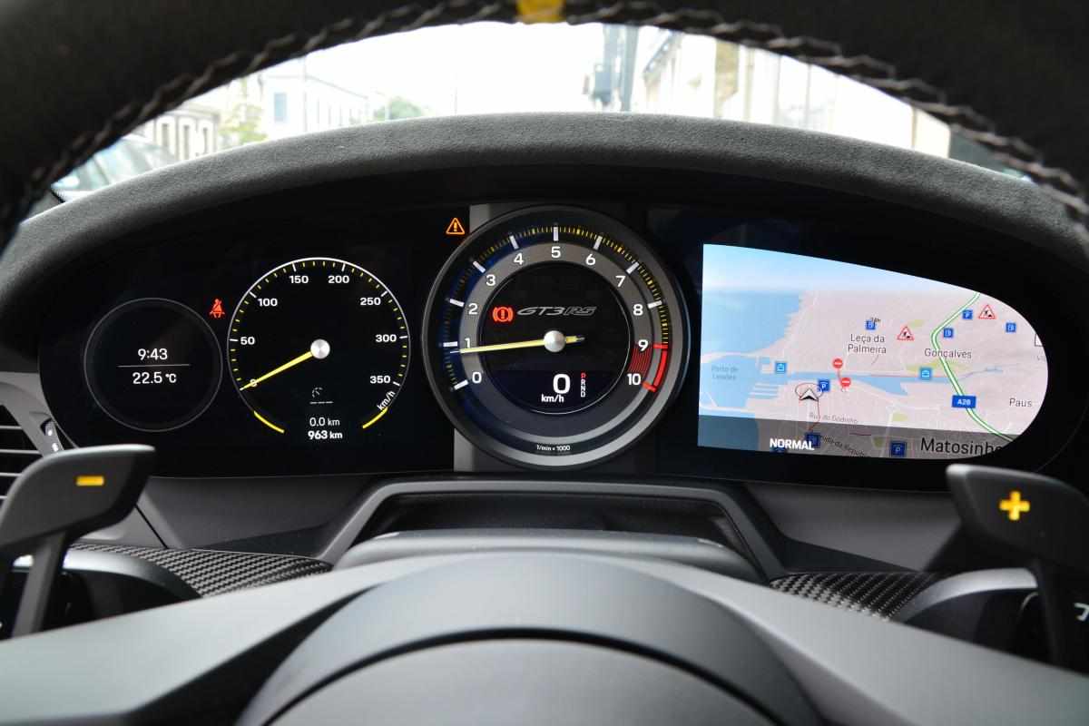 porsche-911-4-0-rs-2025-gasolina-3996cc