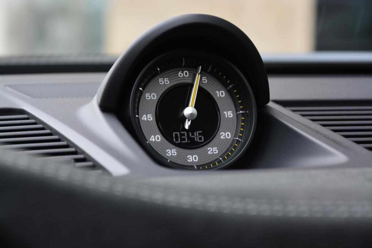 porsche-911-4-0-rs-2025-gasolina-3996cc