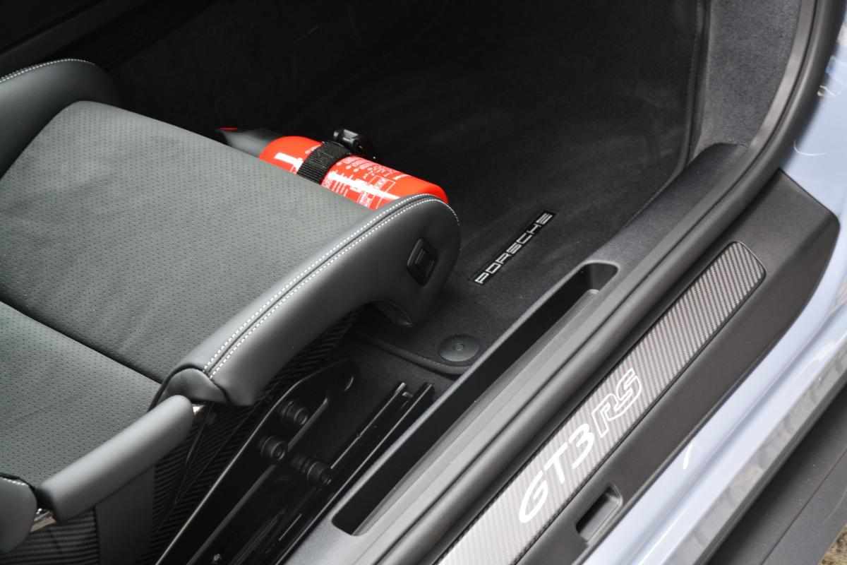 porsche-911-4-0-rs-2025-gasolina-3996cc