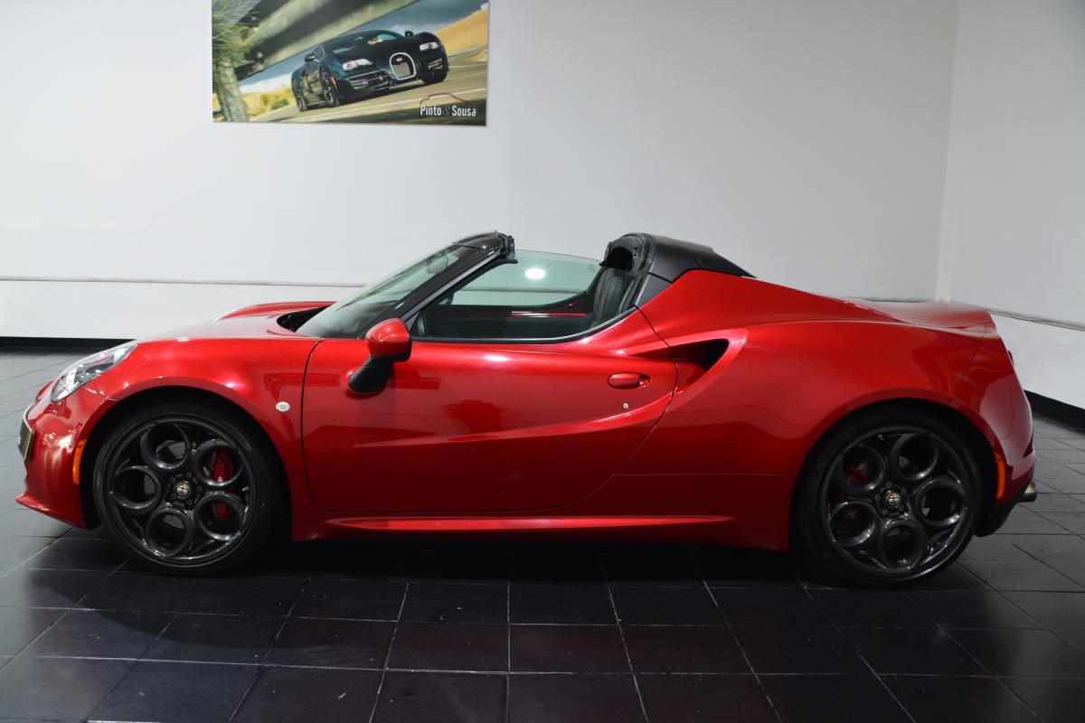alfa-romeo-4c-1-75-tbi-2016-gasolina-1742cc
