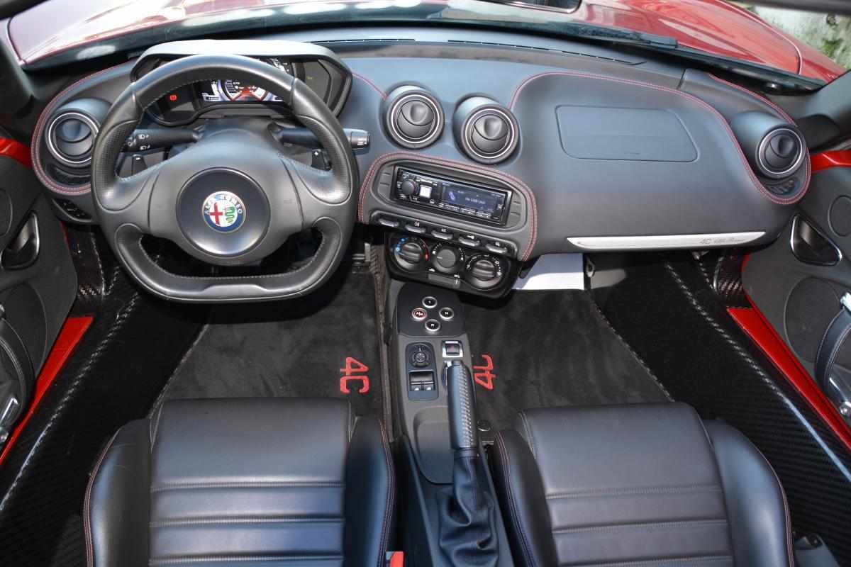 alfa-romeo-4c-1-75-tbi-2016-gasolina-1742cc