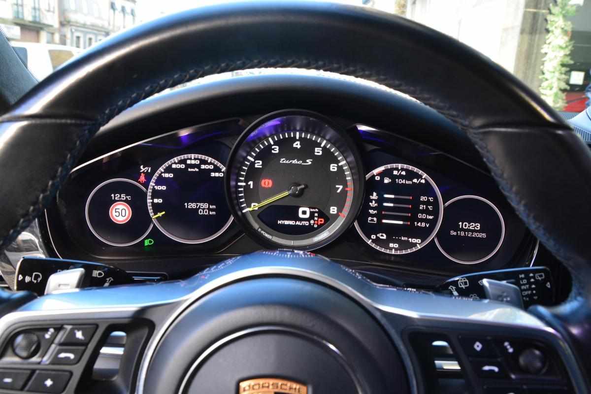 porsche-panamera-turbo-s-e-hybrid-sport-turismo-2019-gasolina-3996cc