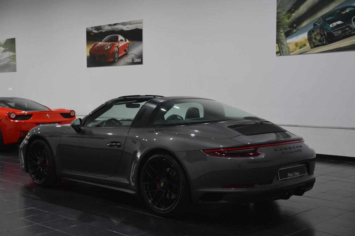 porsche-911-4-gts-2018-gasolina-2981cc