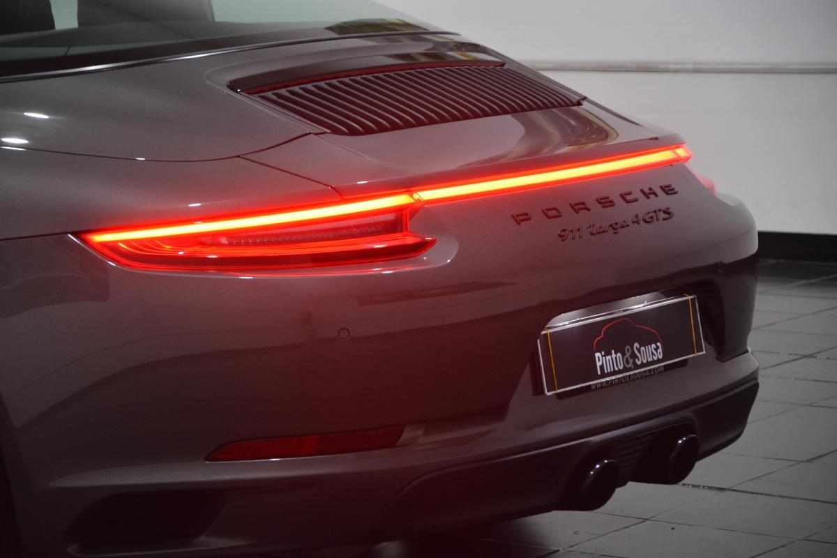 porsche-911-4-gts-2018-gasolina-2981cc