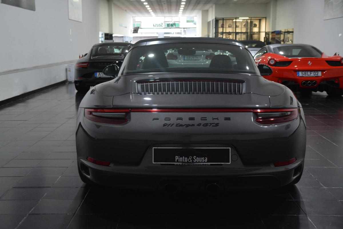 porsche-911-4-gts-2018-gasolina-2981cc
