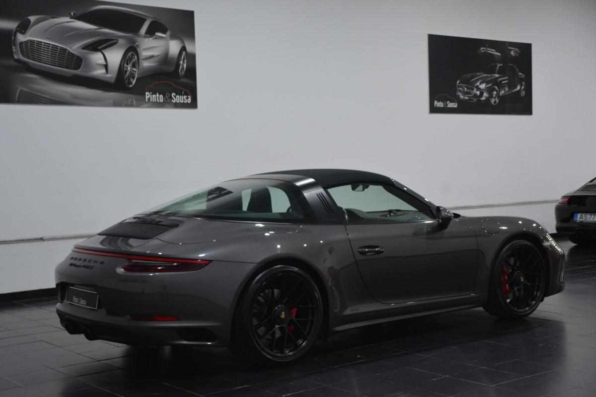 porsche-911-4-gts-2018-gasolina-2981cc
