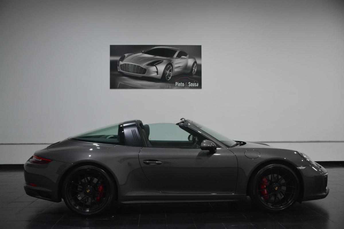 porsche-911-4-gts-2018-gasolina-2981cc