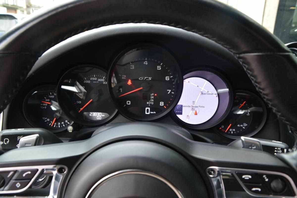 porsche-911-4-gts-2018-gasolina-2981cc