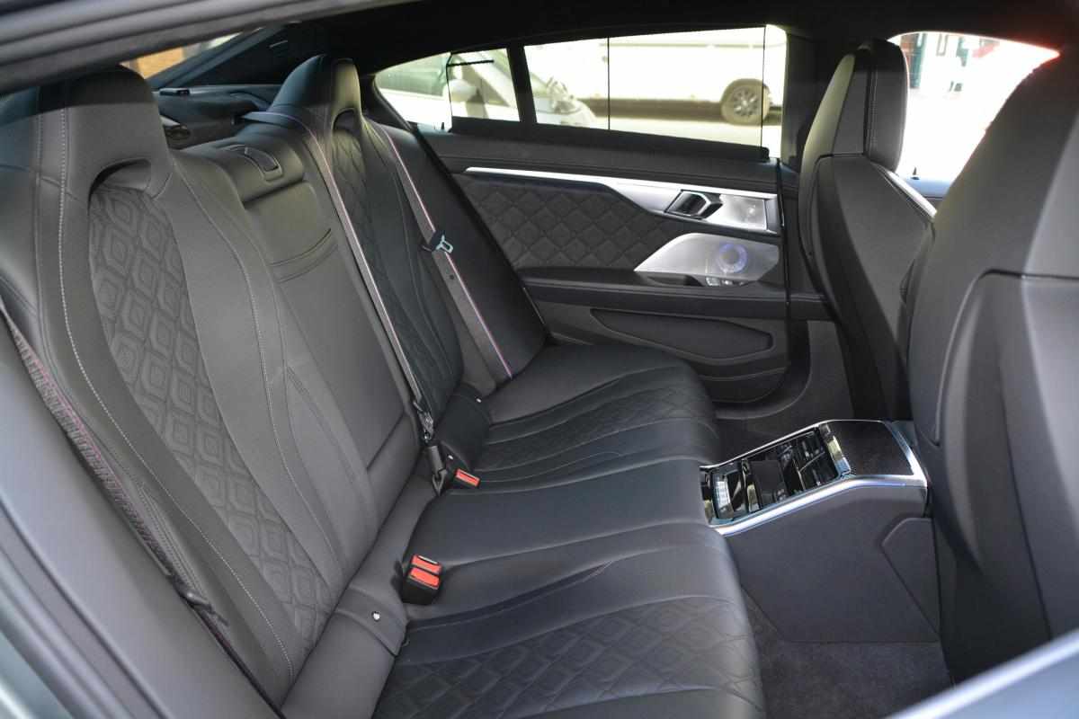bmw-serie-8-m8-competition-2022-gasolina-4395cc