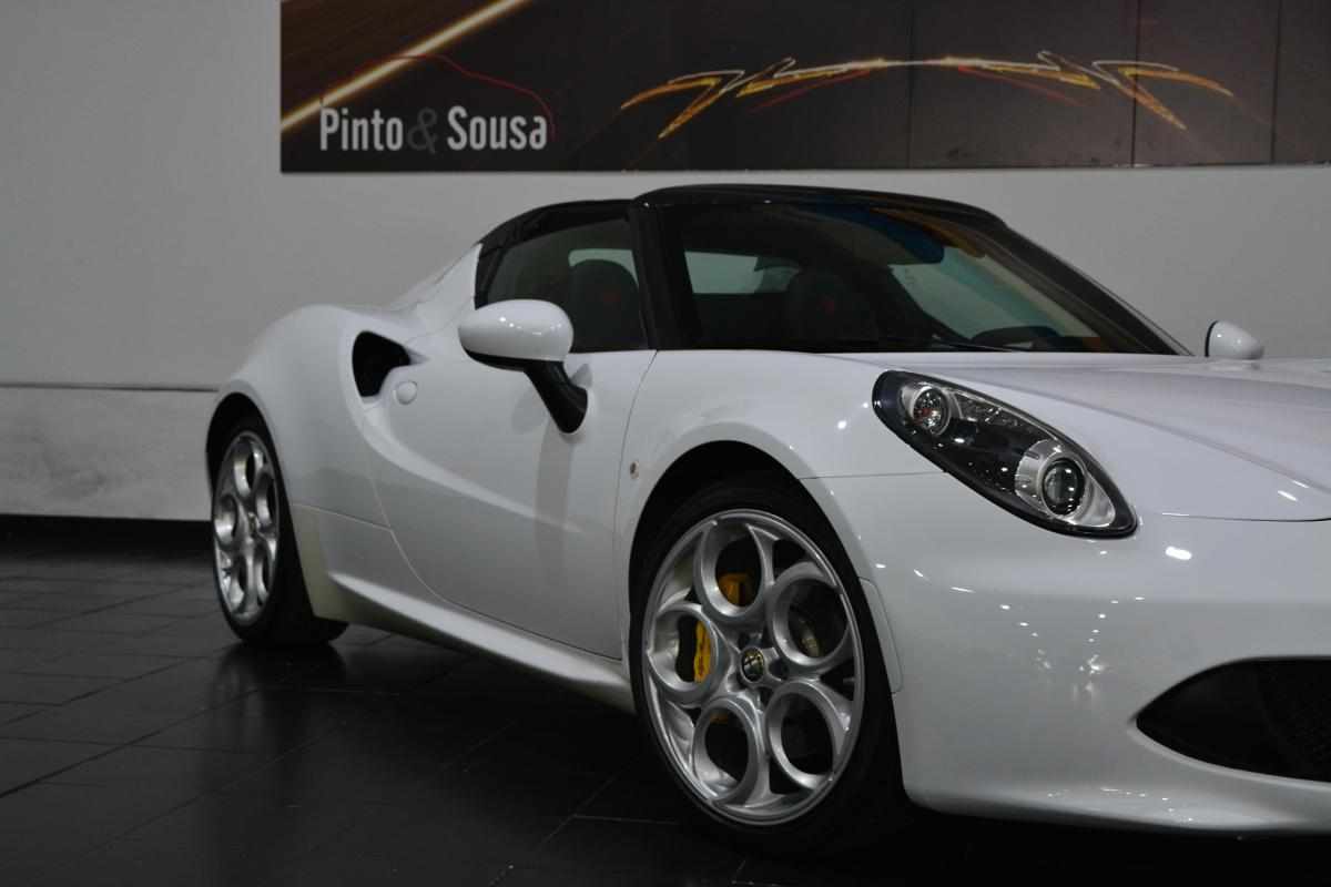 alfa-romeo-4c-1-7-l-2019-gasolina-1742cc