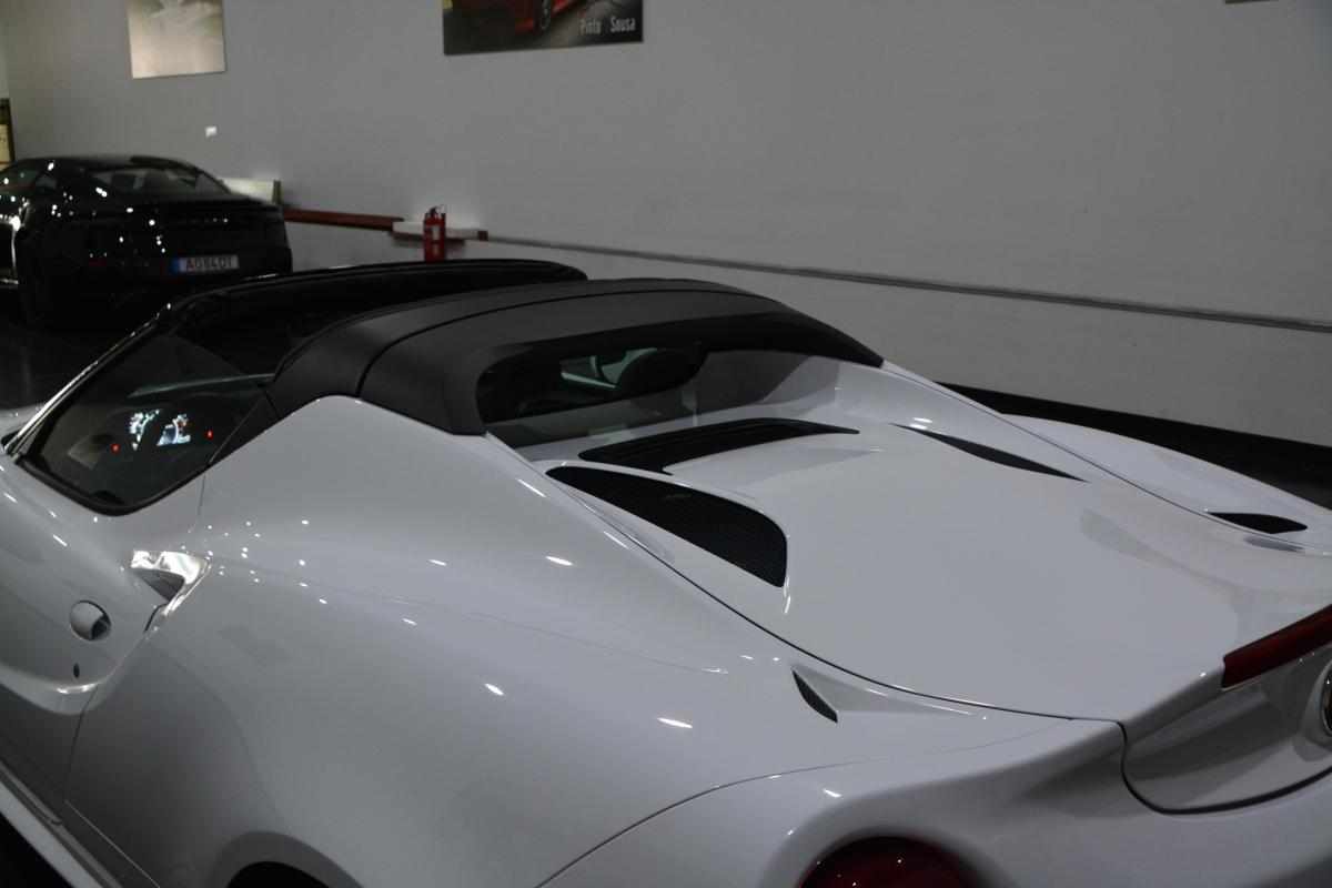 alfa-romeo-4c-1-7-l-2019-gasolina-1742cc