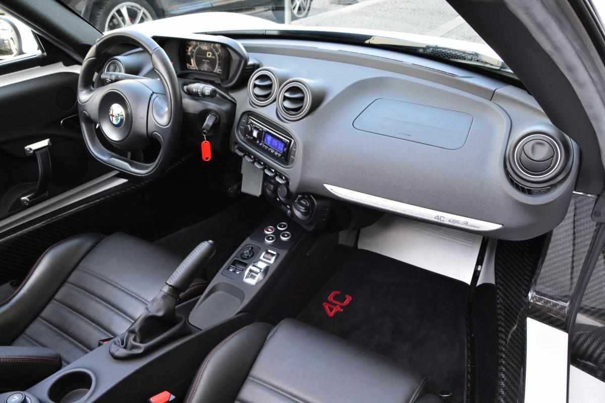 alfa-romeo-4c-1-7-l-2019-gasolina-1742cc