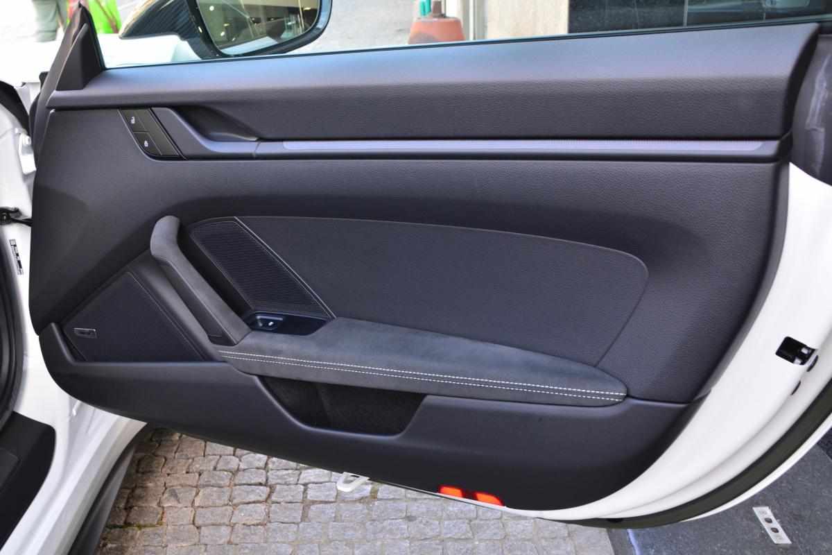 porsche-911-4-0-f6-2023-gasolina-3996cc