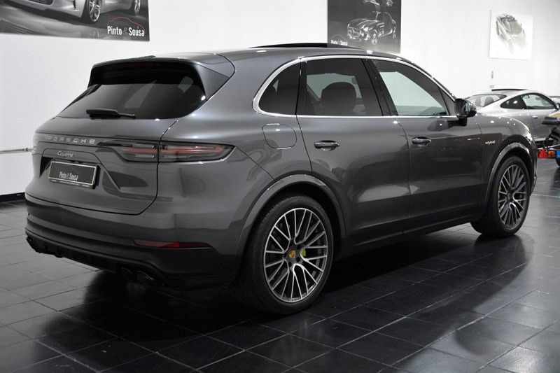 porsche-cayenne-2021-hibrido-a-gasolina-2995cc