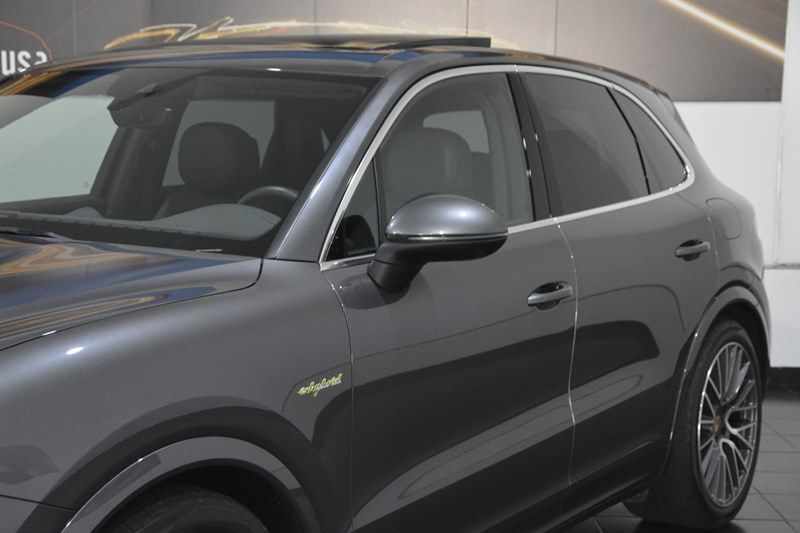 porsche-cayenne-2021-hibrido-a-gasolina-2995cc