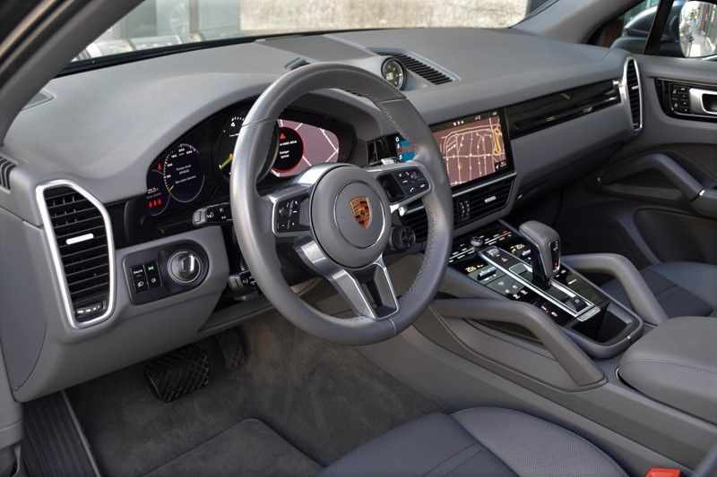 porsche-cayenne-2021-hibrido-a-gasolina-2995cc