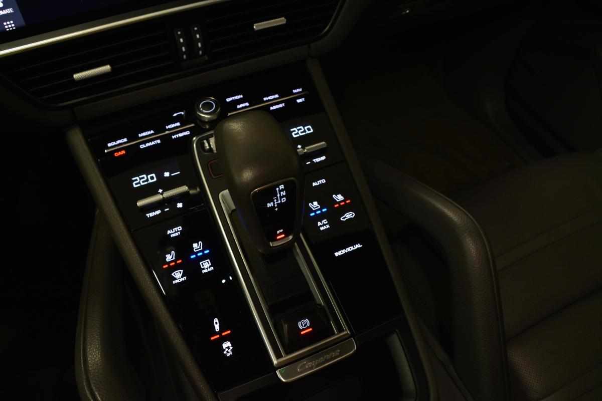 porsche-cayenne-2021-hibrido-a-gasolina-2995cc