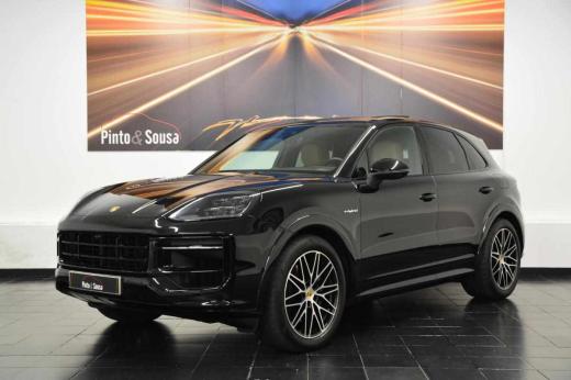 porsche-cayenne-e-hybrid-2024-gasolina-2995cc