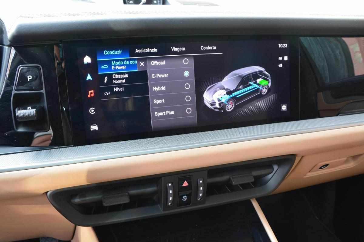 porsche-cayenne-e-hybrid-2024-gasolina-2995cc