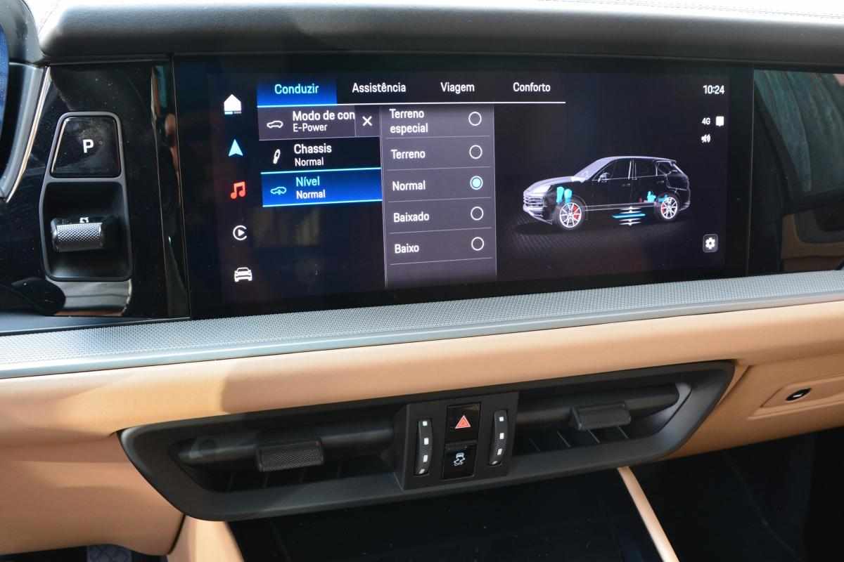 porsche-cayenne-e-hybrid-2024-gasolina-2995cc