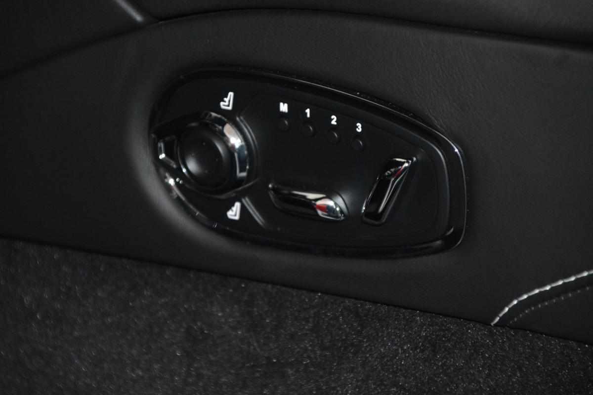 aston-martin-dbs-5-2-v12-2021-gasolina-5204cc