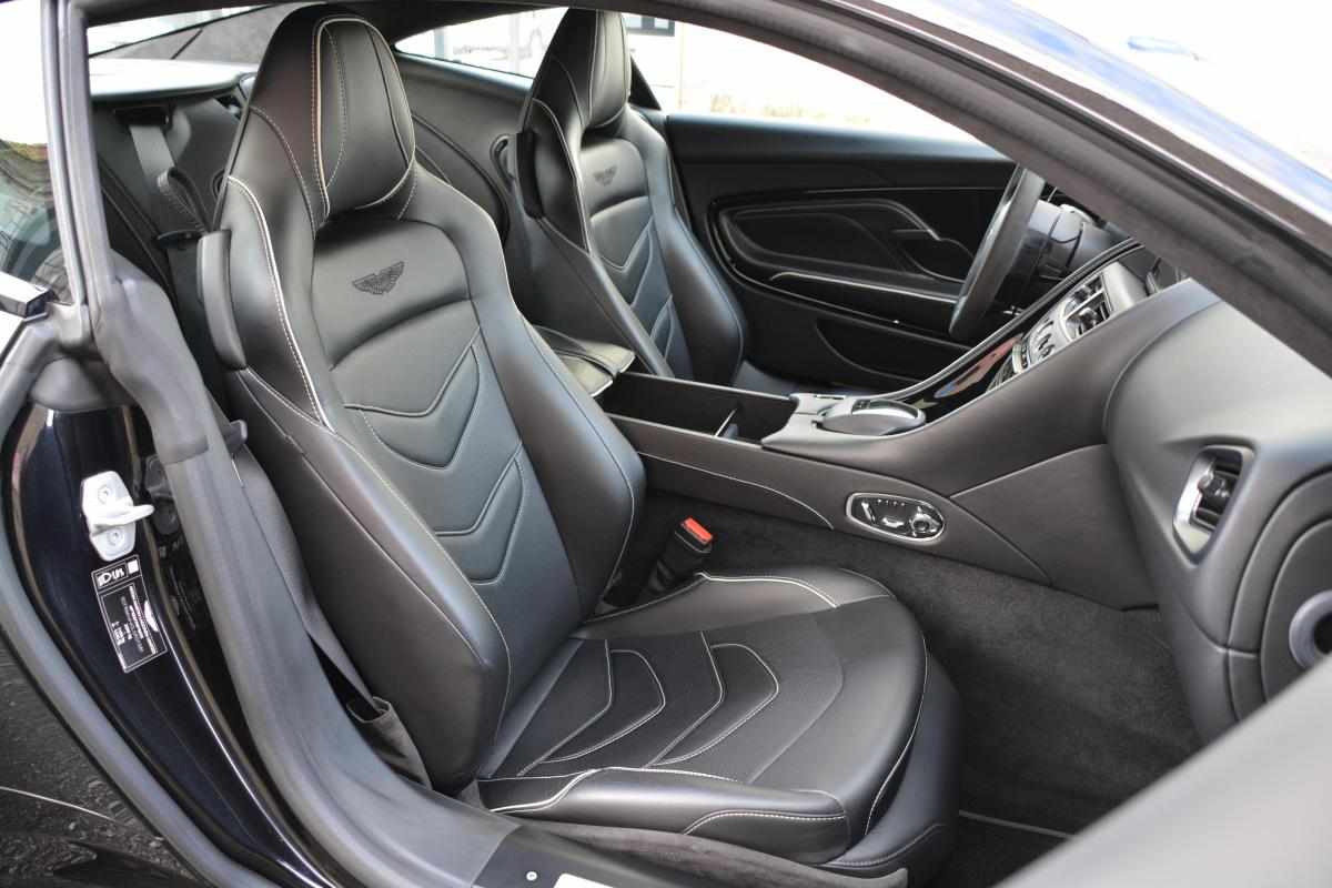 aston-martin-dbs-5-2-v12-2021-gasolina-5204cc