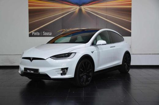 tesla-model-x-2020-eletrico