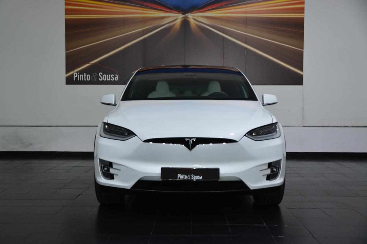 tesla-model-x-2020-eletrico