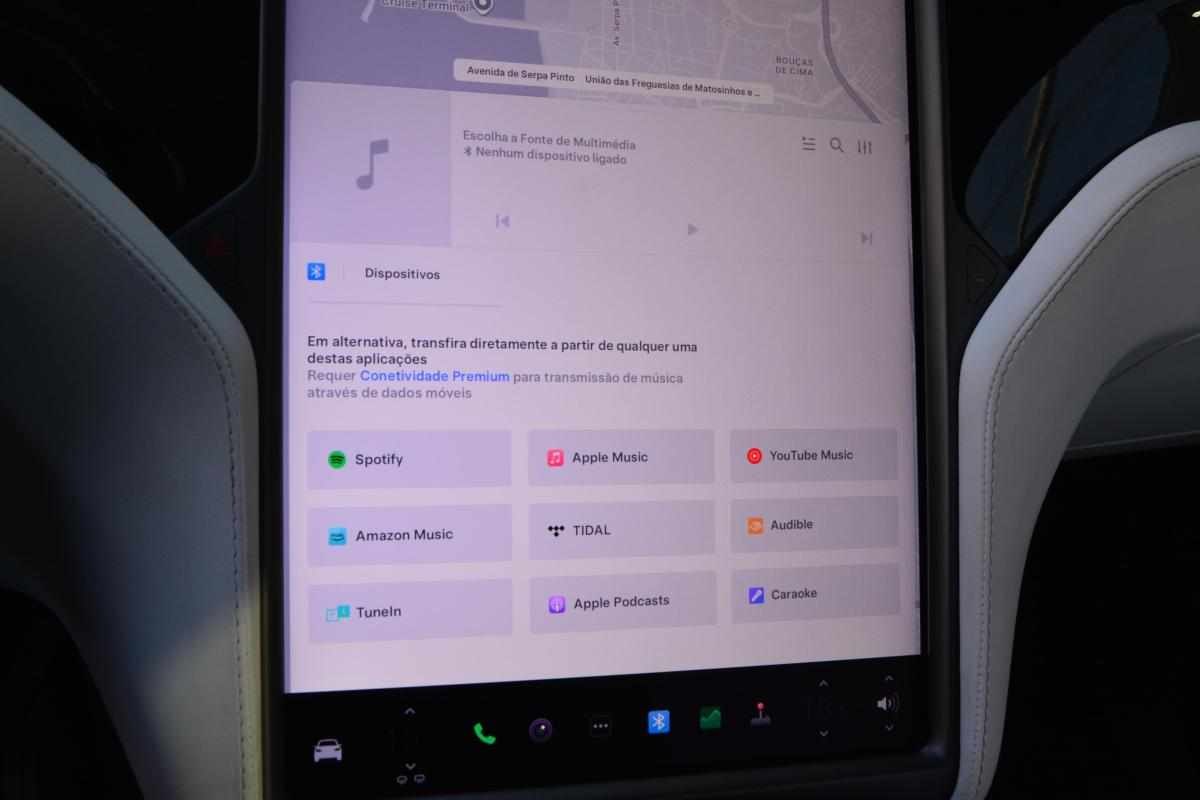 tesla-model-x-2020-eletrico